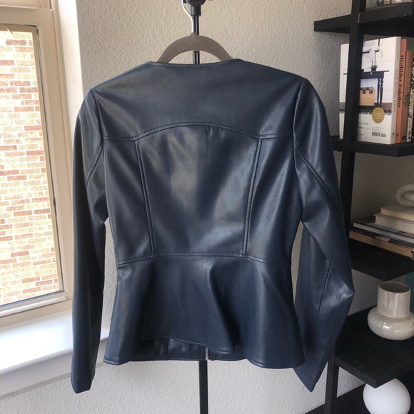 ZARA Gorgeous Navy Leather Jacket - Picture 4 of 7